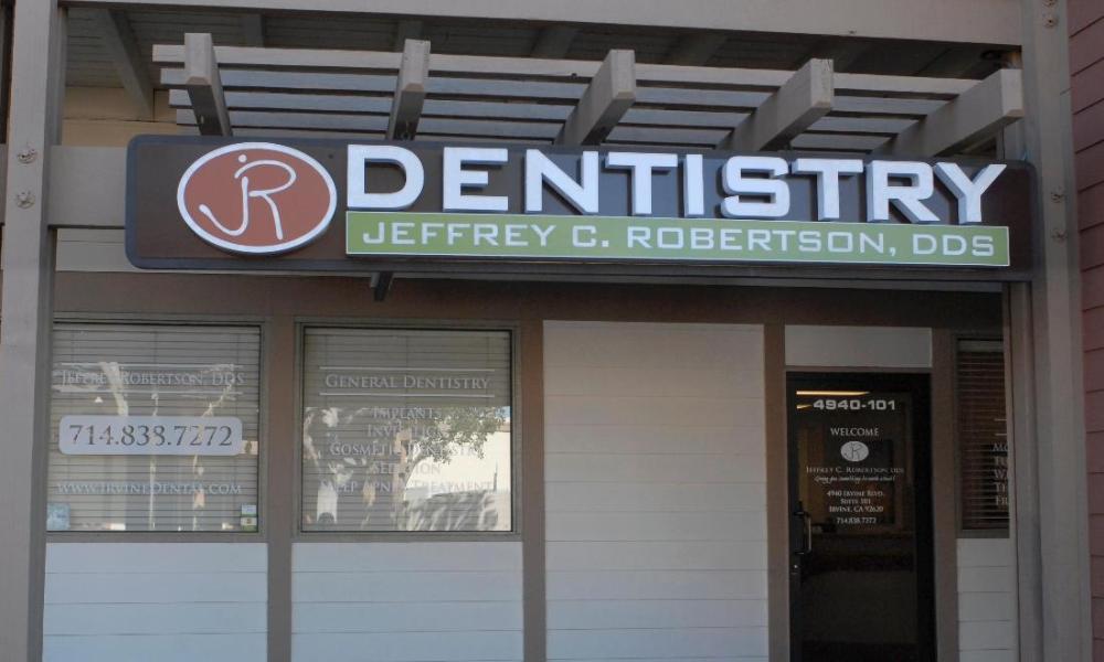 exterior shot of irvine dental office